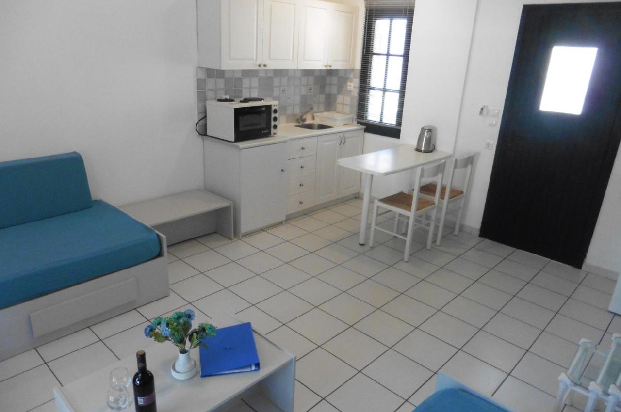 Julies Apartments Kokkini Hani Eksteriør billede